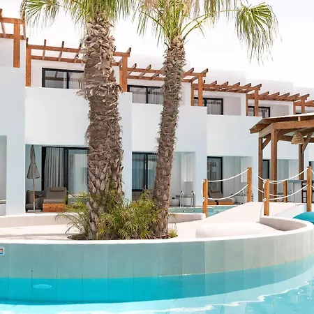 Martini Boutique Hotel *