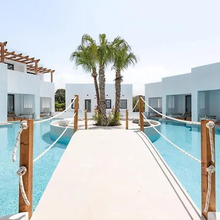 Martini Boutique Hotel *